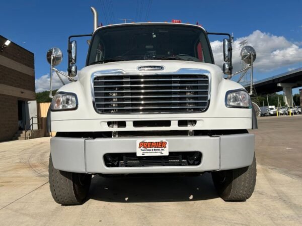 L5909 - 2023 FREIGHTLINER M2 106 REAR LOADER - Image 8